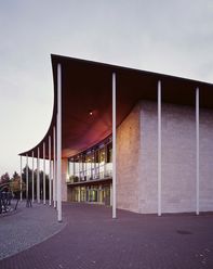 Haupteingang der Stadthalle Mülheim an der Ruhr