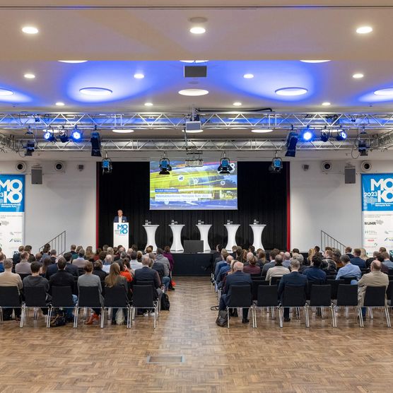 Vortrag bei der Mobilitätskonferenz 2023 im Festsaal der Stadthalle Mülheim