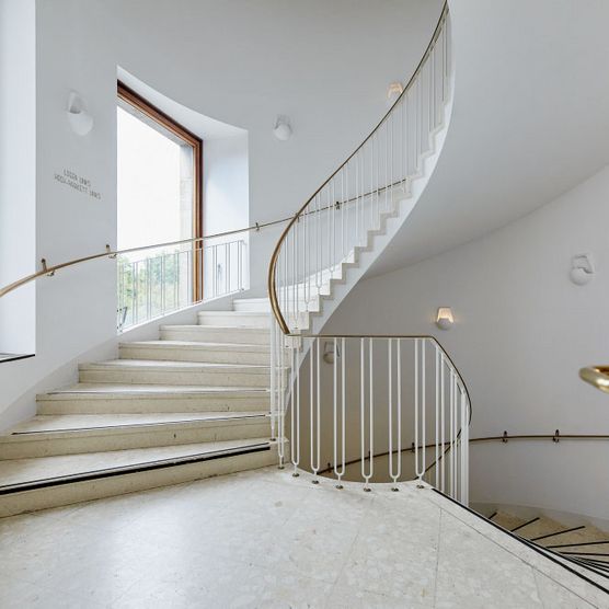 Wendeltreppe zum Wandelgang und Theatersaal der Stadthalle Mülheim