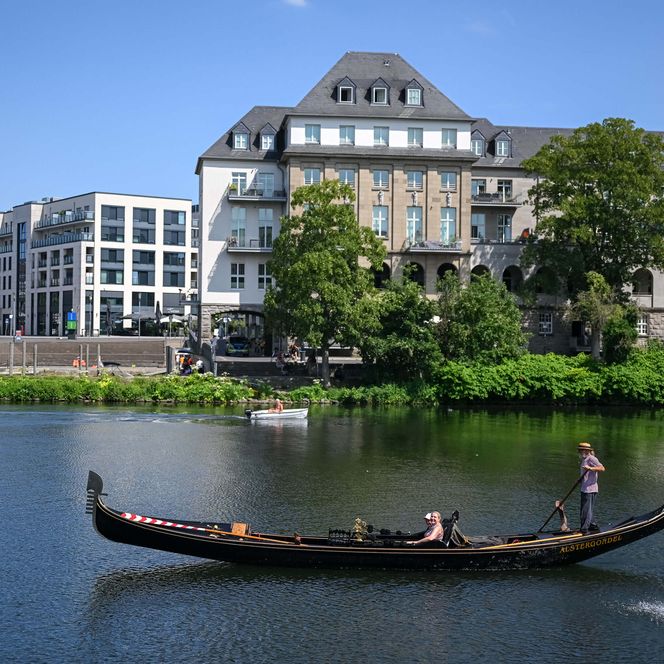 Seltener Anblick: Eine venezianische Gondel auf der Ruhr.