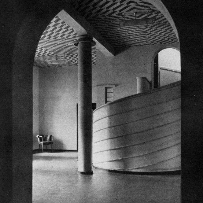 Historisches Foto vom Aufgang zum Gesellschaftsraum der Stadthalle Mülheim an der Ruhr